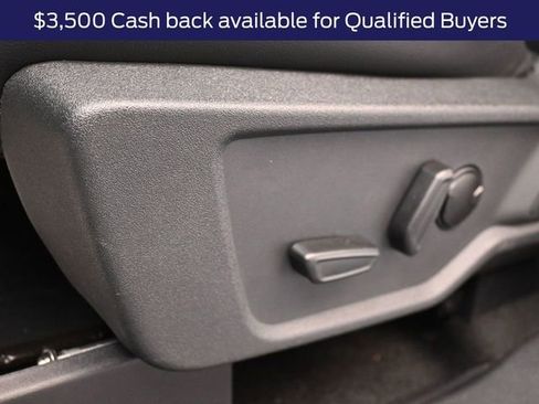 New 2025 Ford Bronco Badlands image 14