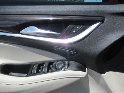 Used 2024 Buick Enclave Premium w/ Experience Buick Package FWD image 23