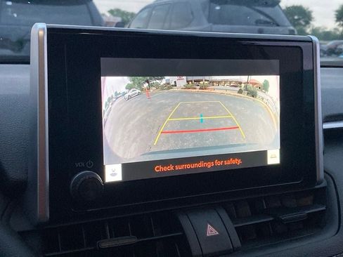 Used 2023 Toyota RAV4 XLE w/ Convenience Package image 21