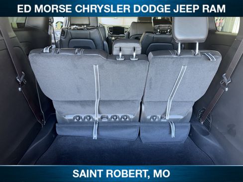 New 2027 Chrysler Pacifica Select AWD/4WD image 37