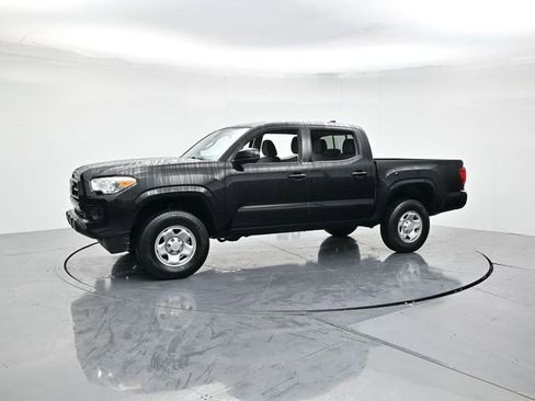 Used 2021 Toyota Tacoma SR image 6