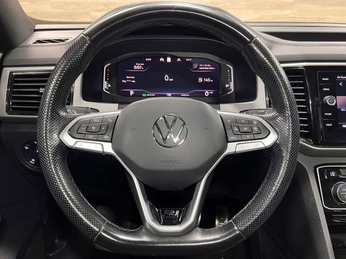 Used 2020 Volkswagen Atlas Cross Sport SEL R-Line image 9