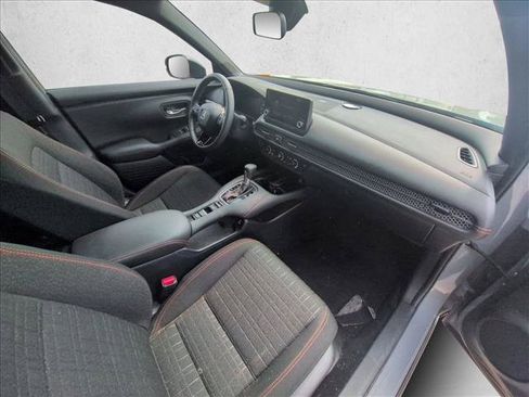 Used 2025 Honda HR-V Sport image 19