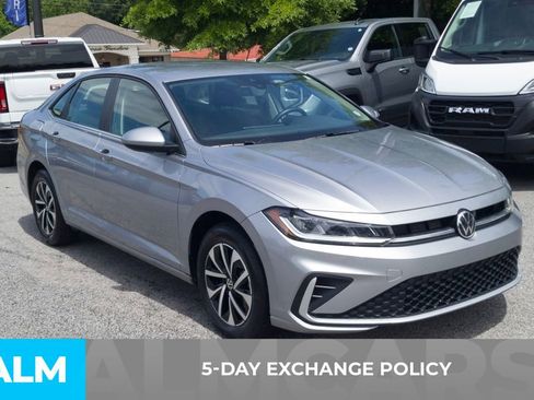 Used 2025 Volkswagen Jetta S FWD image 3