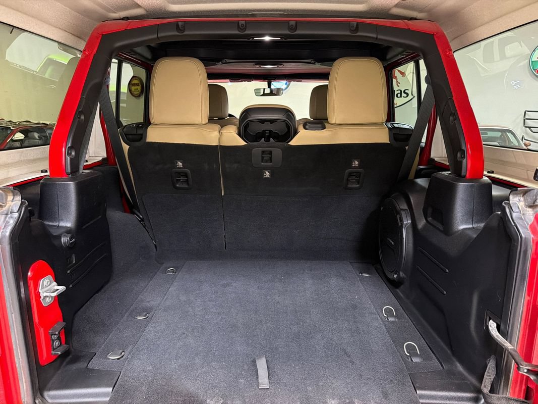 Used 2018 Jeep Wrangler Unlimited Rubicon AWD/4WD image 52