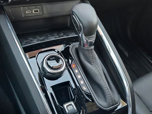 New 2026 GMC Canyon Elevation w/ Convenience Package image 30