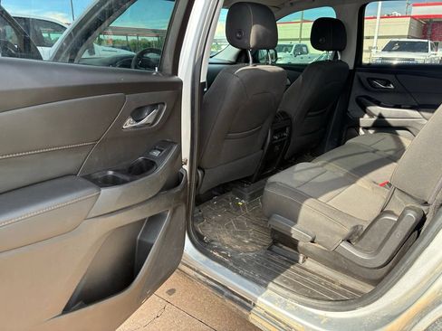Used 2020 Chevrolet Traverse LS w/ LPO, Floor Liner Package FWD image 12