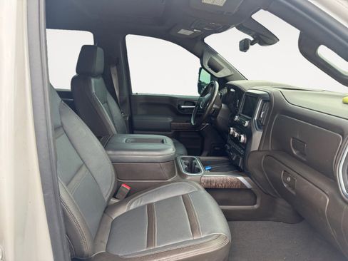 Used 2020 GMC Sierra 3500 Denali w/ Denali Ultimate Package AWD/4WD image 15