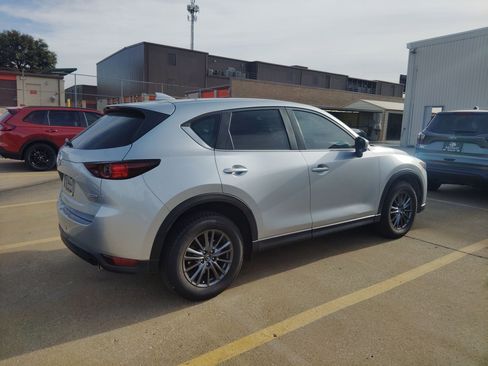 Used 2019 MAZDA CX-5 Sport image 6