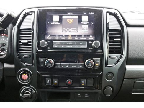 Used 2023 Nissan Titan PRO-4X image 22