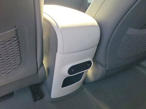 New 2025 Hyundai Ioniq 5 SEL image 11