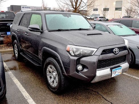 Used 2016 Toyota 4Runner Trail Premium image 4