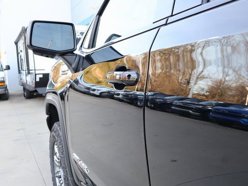 New 2025 GMC Sierra 1500 AT4X image 11