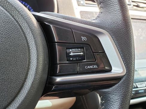 Used 2018 Subaru Outback 2.5i Limited AWD/4WD image 21