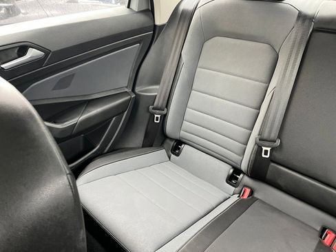 Used 2025 Volkswagen Jetta SE image 36