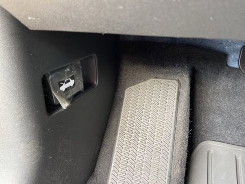 Used 2024 Honda HR-V Sport image 43