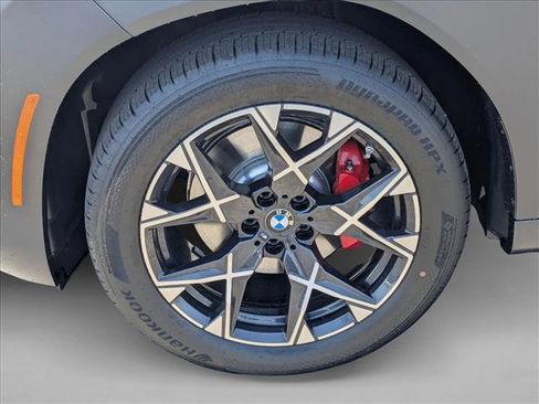 Used 2025 BMW X3 xDrive30i w/ M Sport Package image 9