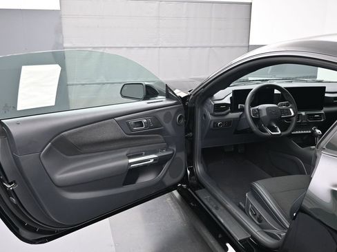 New 2026 Ford Mustang GT image 8