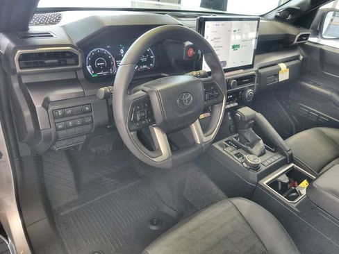New 2026 Toyota 4Runner TRD Off-Road Premium AWD/4WD image 14