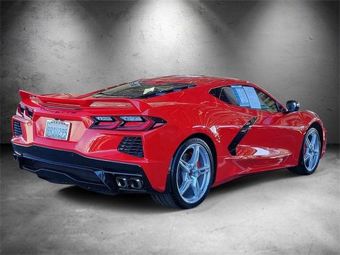 Used 2020 Chevrolet Corvette Stingray Premium Cpe w/ 3LT Preferred Equipment Group image 3