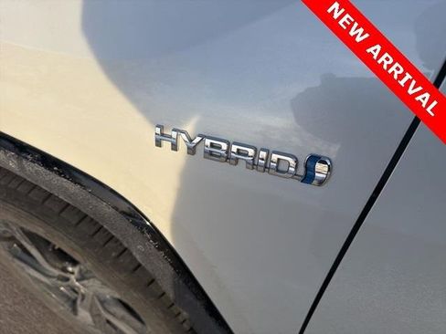 Used 2020 Toyota RAV4 XSE image 10