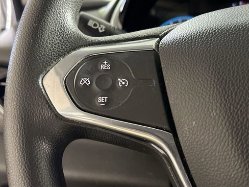 Used 2020 Chevrolet Traverse LS image 27