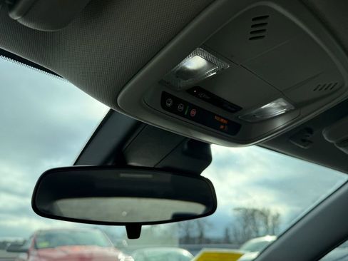 Used 2024 Chevrolet Malibu LT image 25