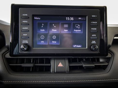 Used 2019 Toyota RAV4 XLE AWD/4WD image 40
