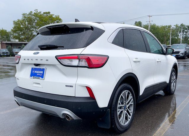 Used 2022 Ford Escape SEL AWD/4WD image 6
