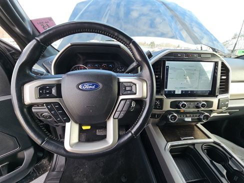 Used 2022 Ford F250 Lariat w/ FX4 Off-Road Package image 17