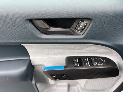 New 2025 Ford Maverick XLT w/ Equipment Group 301A image 35