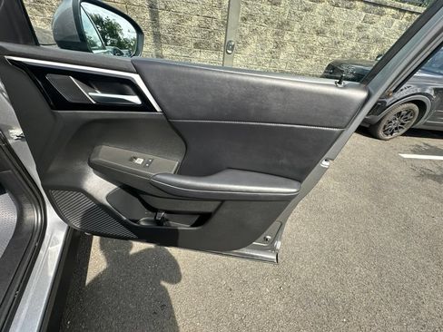 Used 2024 Mitsubishi Outlander SE AWD/4WD image 34