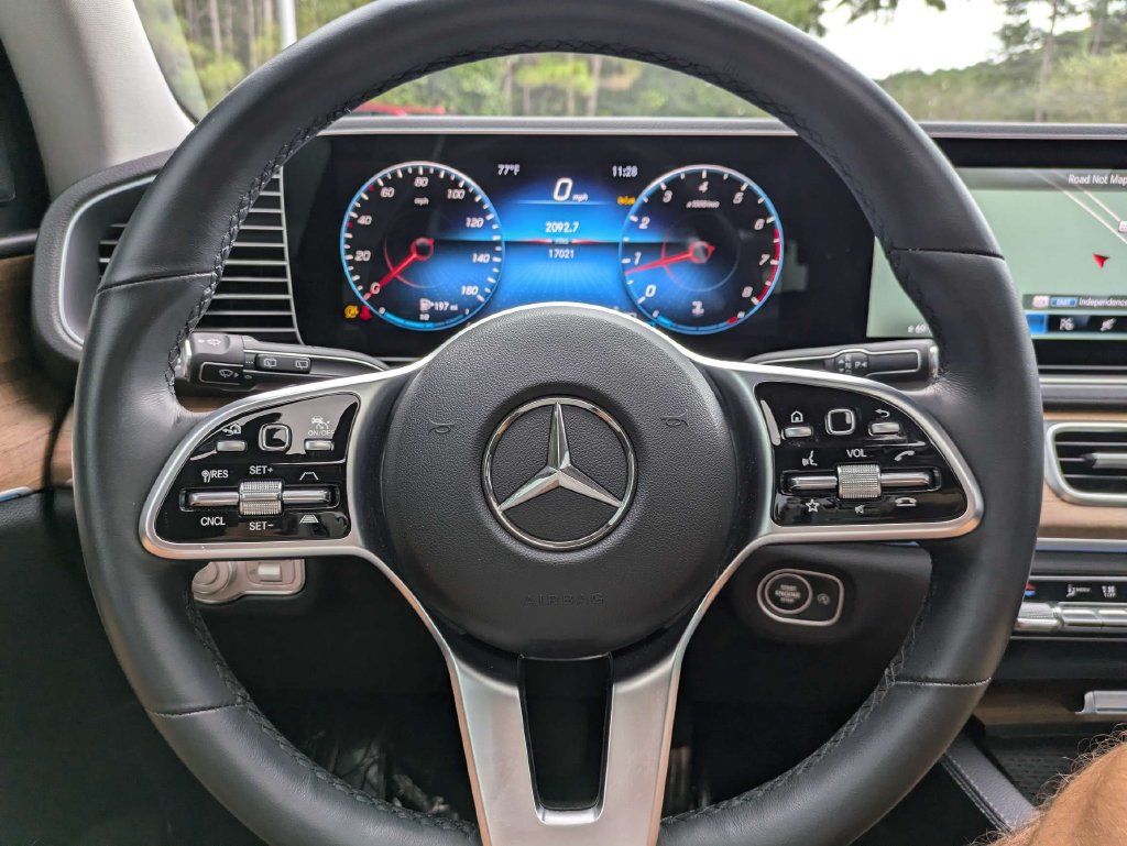 Used 2023 Mercedes-Benz GLE 350 4MATIC image 28