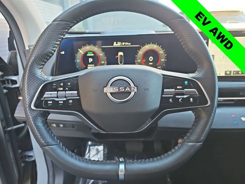 Used 2023 Nissan Ariya AWD image 19