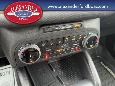 Used 2024 Ford Bronco Sport Outer Banks w/ Tech Package AWD/4WD image 26