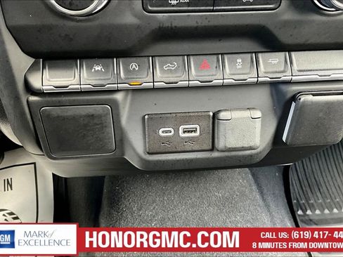 Used 2023 Chevrolet Silverado 1500 Custom RWD image 17
