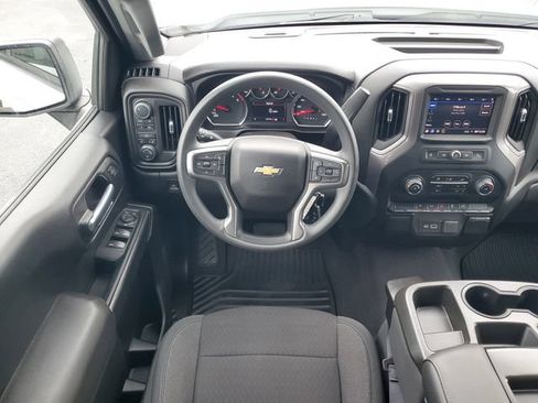 Used 2022 Chevrolet Silverado 1500 Custom w/ Safety Confidence Package AWD/4WD image 15