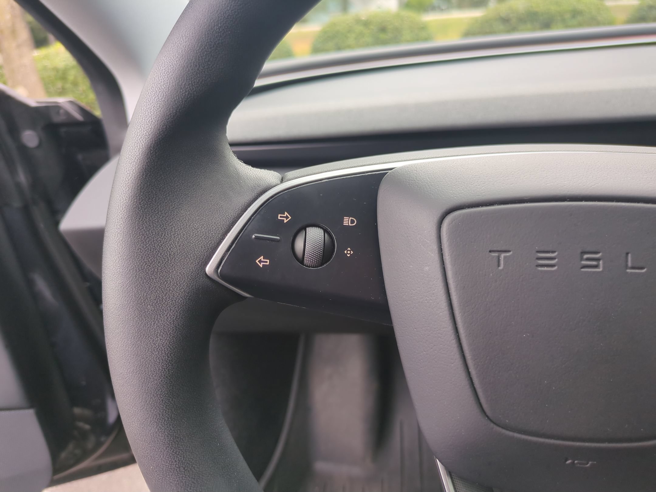 Used 2025 Tesla Model 3 Long Range AWD/4WD image 15
