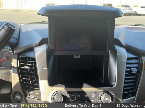 Used 2017 GMC Yukon XL Denali w/ Open Road Package image 31