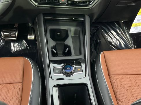 New 2026 Volkswagen Tiguan SEL R-Line image 19