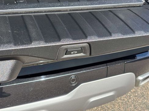 Used 2019 BMW X5 xDrive40i w/ Convenience Package image 17