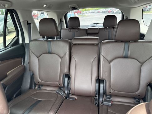 Used 2023 Honda Pilot Elite image 22