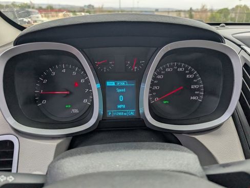 Used 2017 Chevrolet Equinox LT w/ Convenience Package FWD image 17