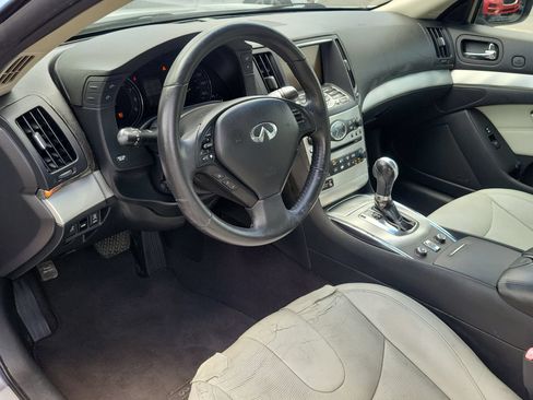 Used 2012 INFINITI G37 Convertible w/ Premium Pkg RWD image 10