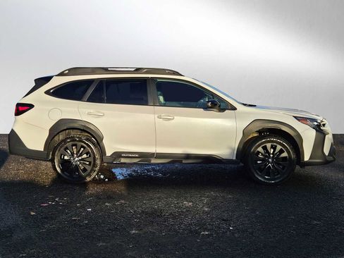 Used 2024 Subaru Outback Onyx Edition image 2