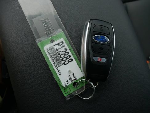 Used 2025 Subaru Outback Wilderness w/ Wilderness Package AWD/4WD image 31