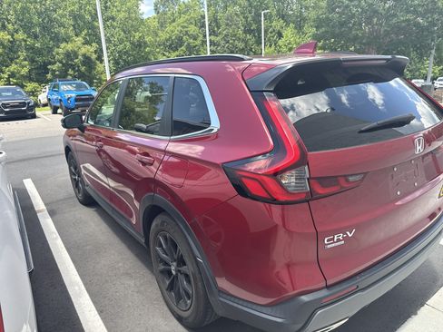 Used 2023 Honda CR-V Sport image 9