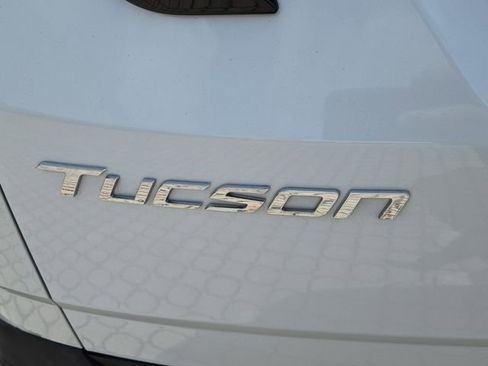 Used 2022 Hyundai Tucson SEL FWD image 16