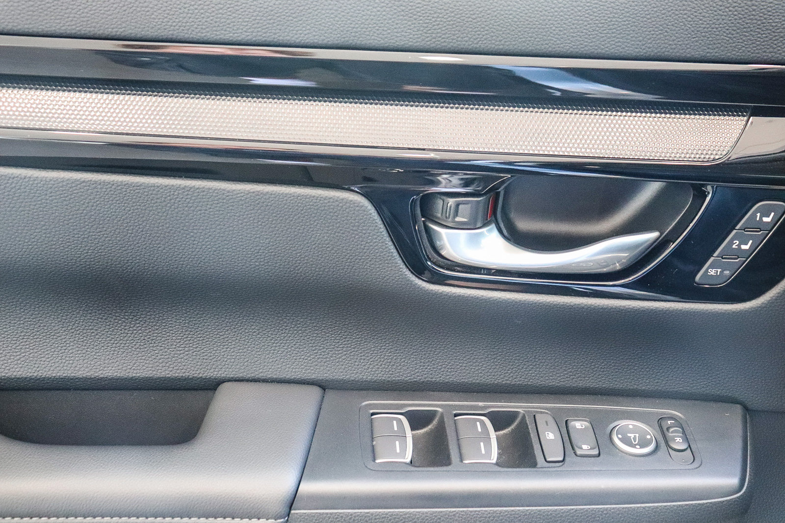 Certified 2024 Honda CR-V EX-L image 25