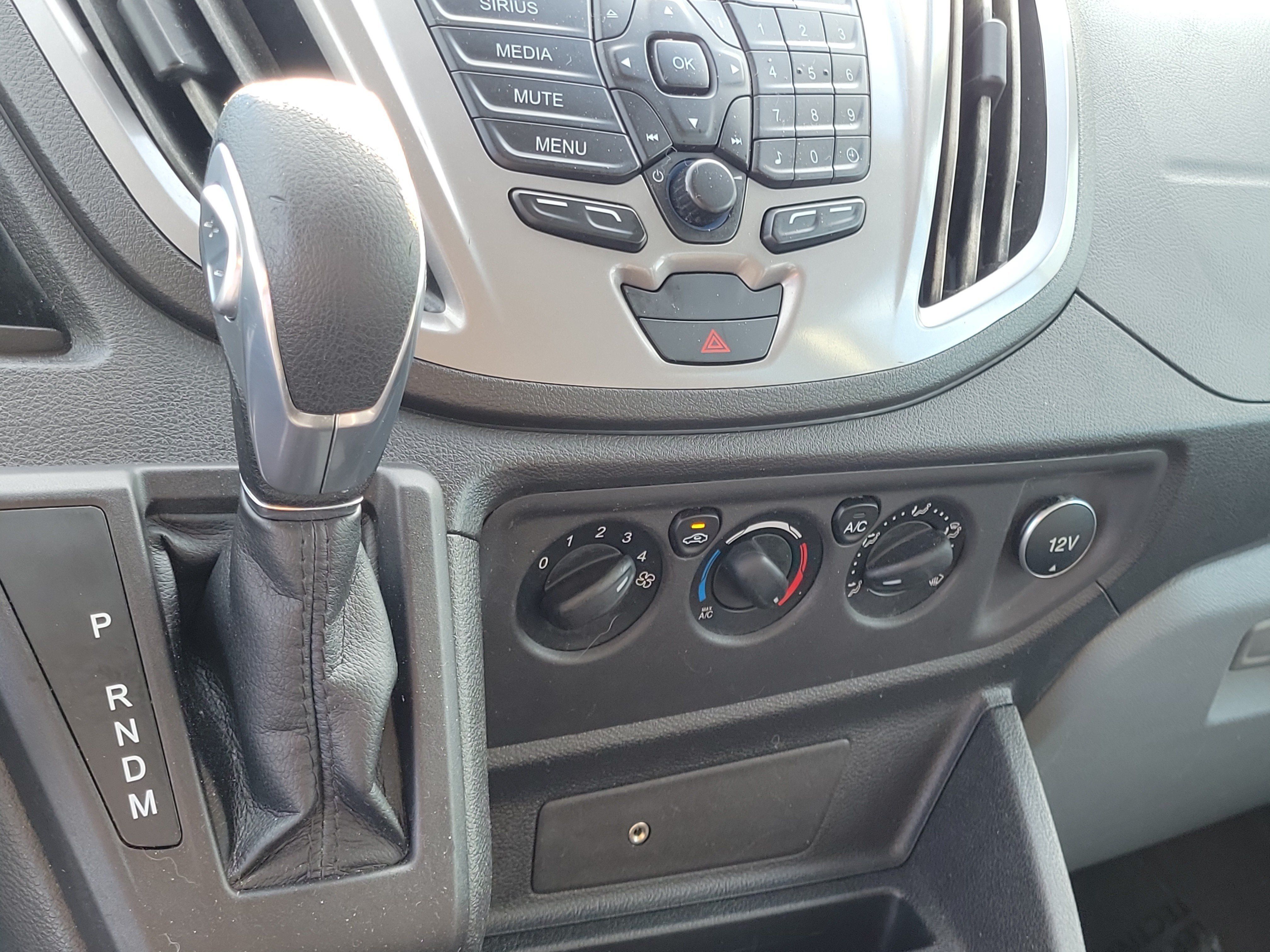 Used 2017 Ford Transit 350 XLT RWD image 27